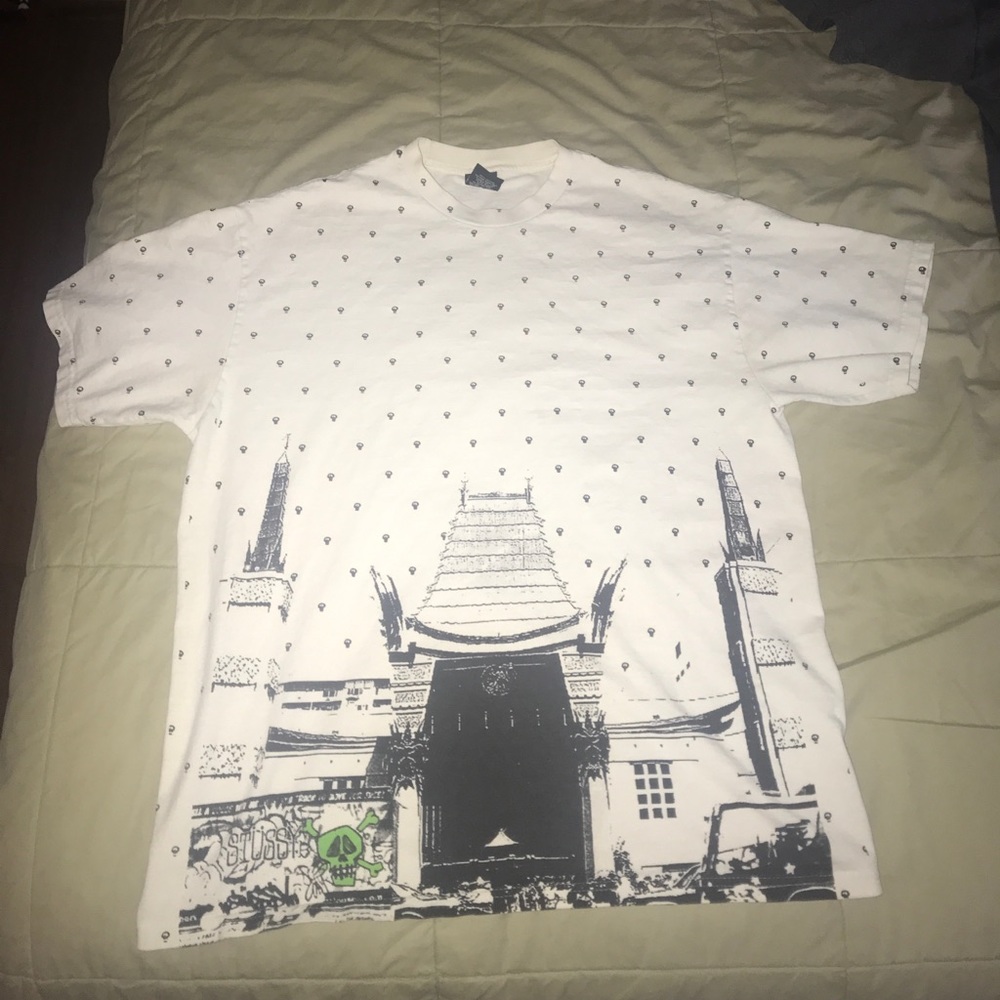 White Stussy shirt, great condition